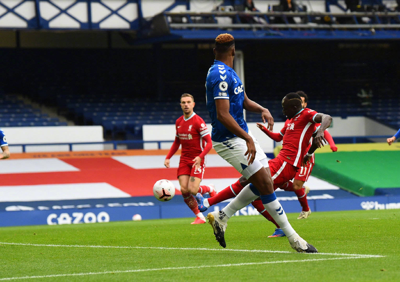 展现了其 展现了其